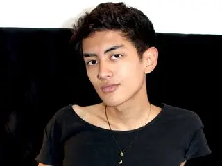 Show videos livejasmine AngellDio
