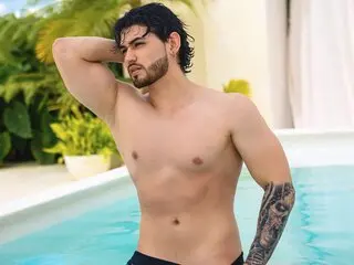 Fuck pictures camshow ElianKaiser