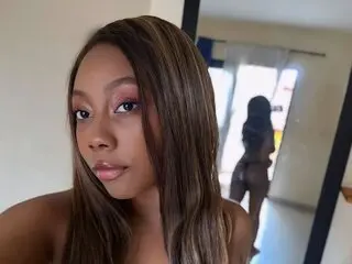 Recorded camshow pics IsaBonita