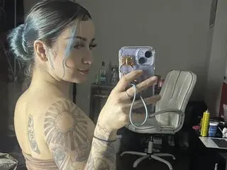 Cam livesex fuck NinaBands